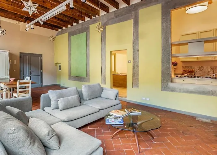 Piazza Pitti - Luxury Apartment -Town Center