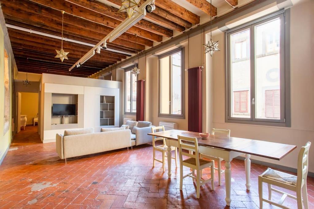 Apartment Piazza Pitti - Luxury -town Center *